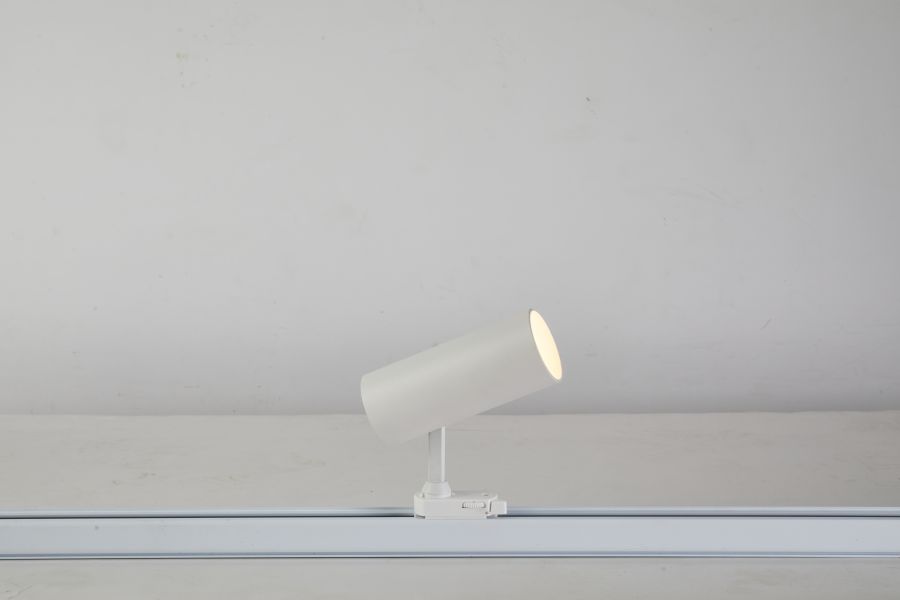 GOZO-SP-18W-WH-3PH GOZO SPOTLIGHT 18W WHITE 3PHASE 6.6x7x22cm 220-240V LIFUD DRIVER COB BRIDGLU HOMELIGHTING 77-9124